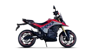 x47-crossover-right-side-view-12.png