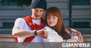 1778405144_gsmarena_000.jpg