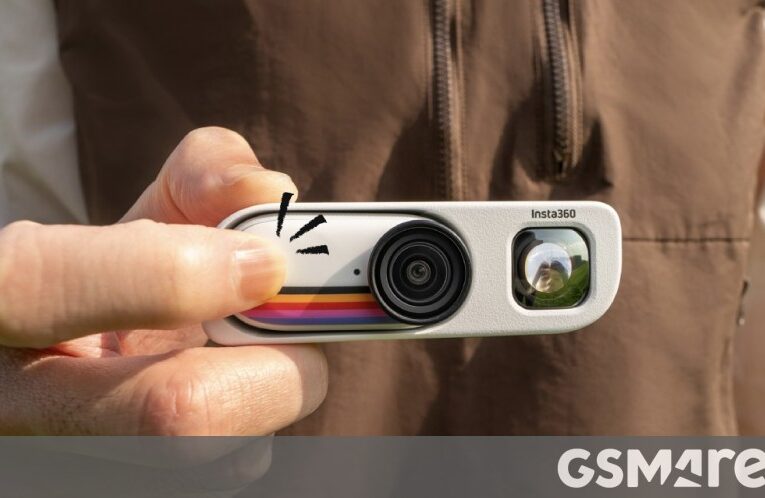 Insta360 Go 3S Retro Bundle removes the digital display, adds a waist-level optical viewfinder