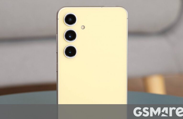Samsung Galaxy S24 series, Fold6, and Flip6 are receiving One UI 8.5 stable update in the US