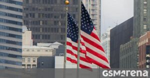 1779986746_gsmarena_000.jpg