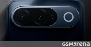 1785811523_gsmarena_000.jpg
