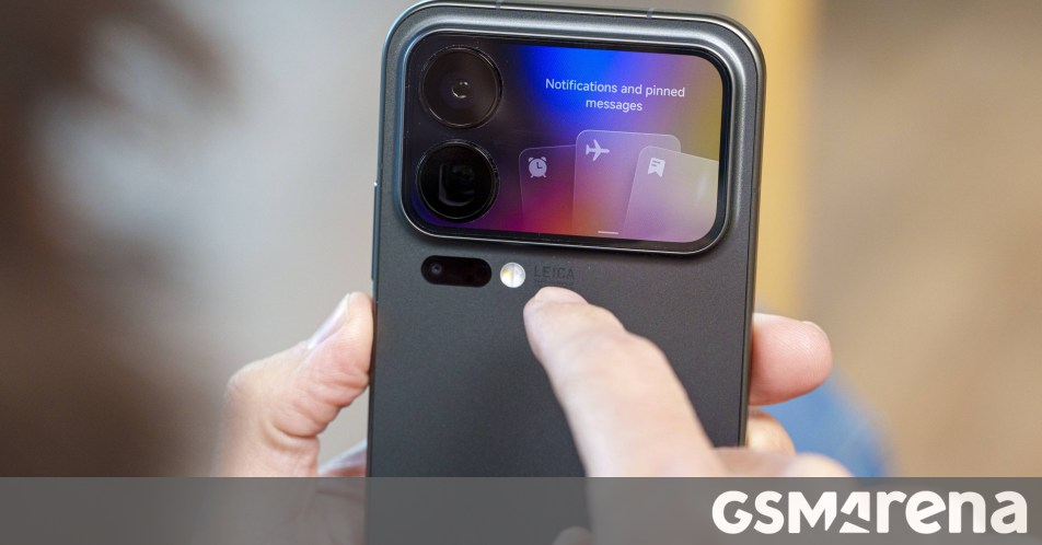 1787260564_gsmarena_000.jpg