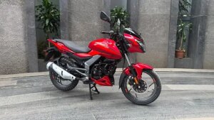 pulsar-150-2026-right-front-three-quarter.jpeg