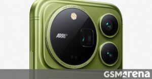 1789228139_gsmarena_00.jpg